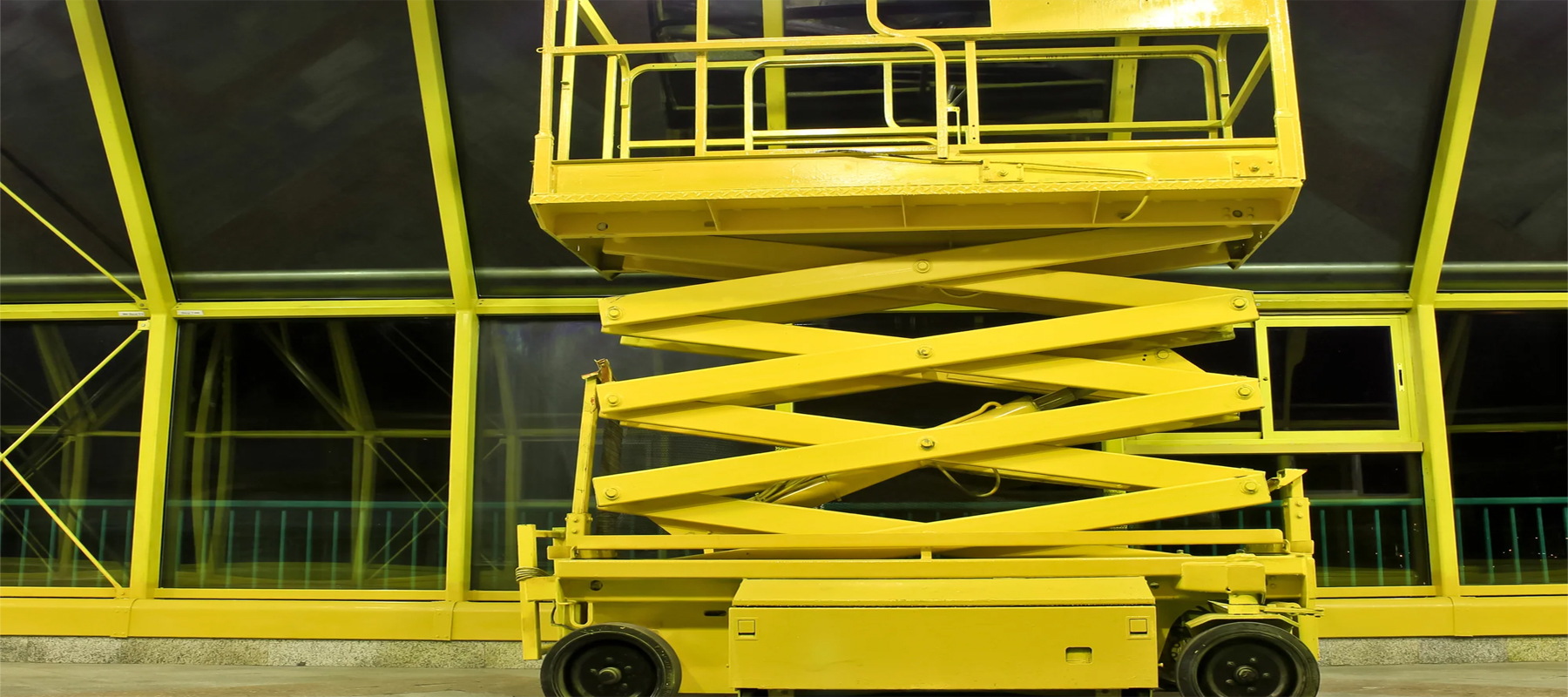 Yellow Hydraulic Aerial Lift