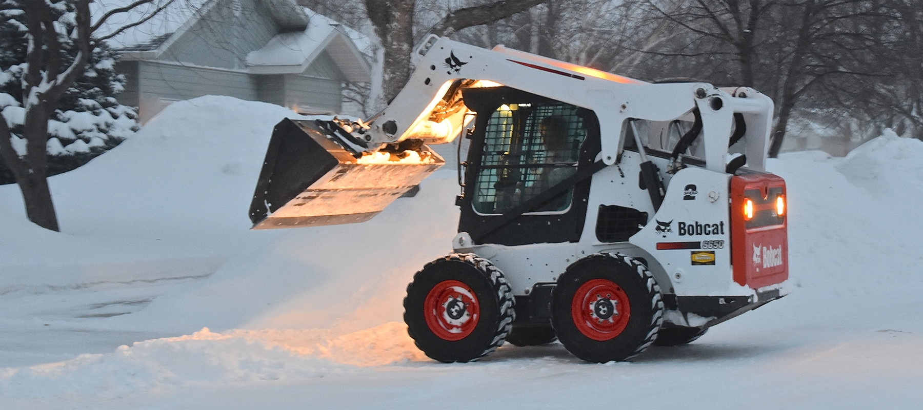 A bobcat skid steer loader